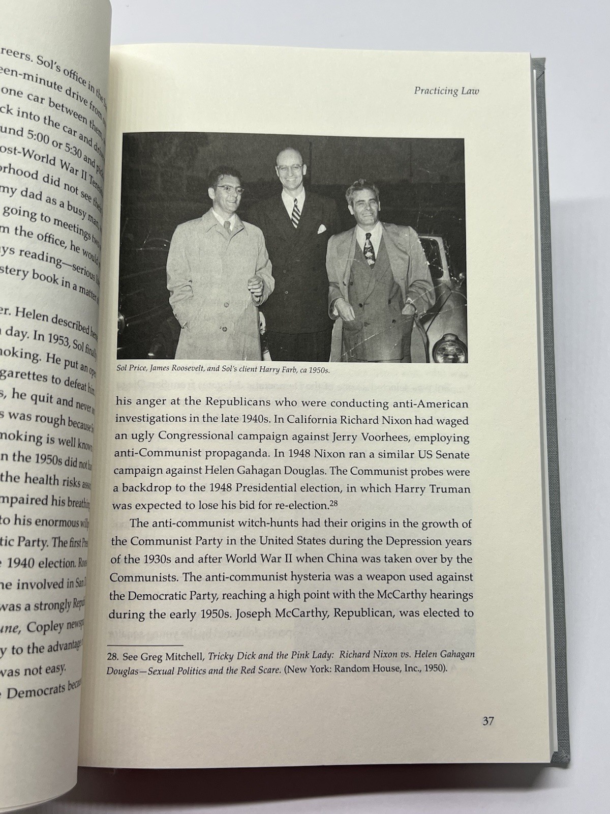 Sol Price: Retail Revolutionary & Social Innovator by Robert E. Price