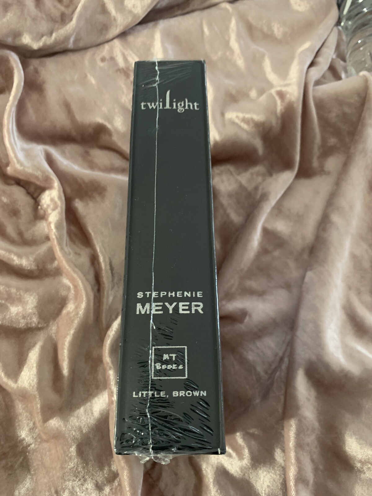 TWILIGHT ~COLLECTOR’S EDITION~SIGNED STEPHENIE MEYER RED AUTOPRINT SIGNATURE