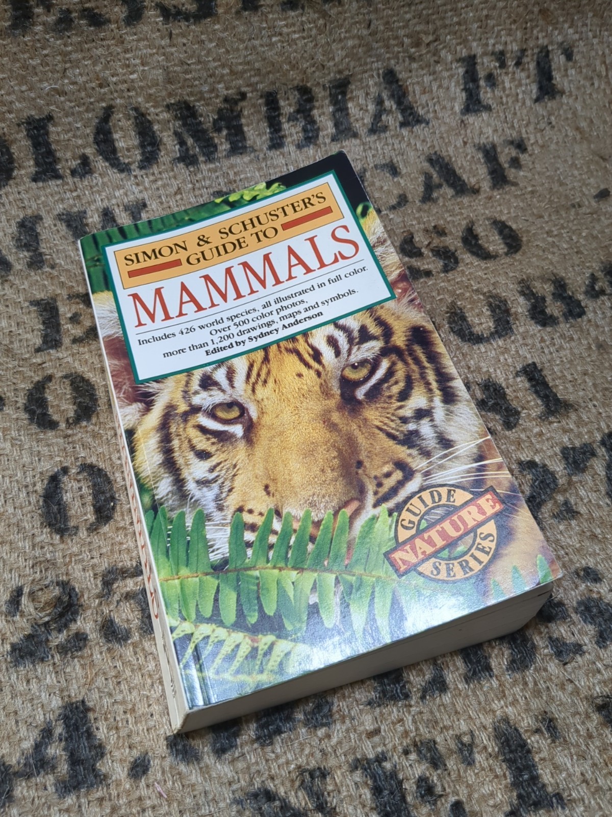 Simon and Schuster’s Guide to Mammals by Luigi Boitani (1984, Trade Paperback)
