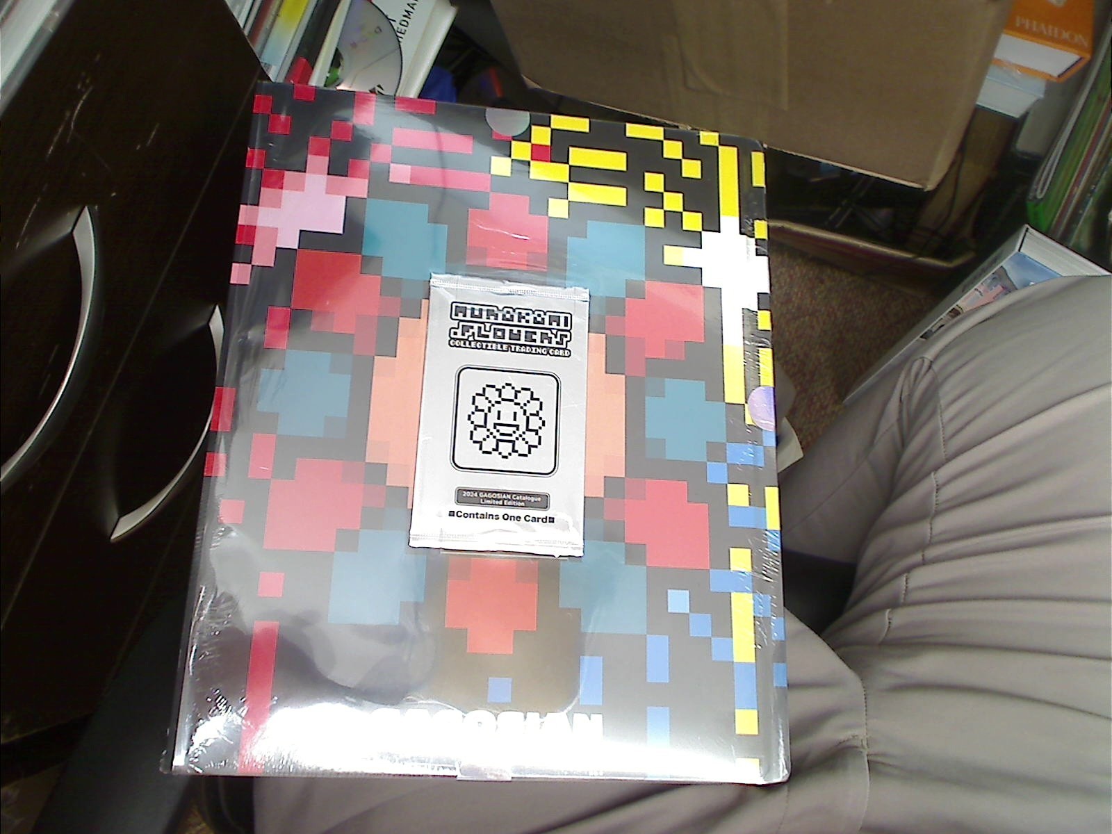 (BRAND NEW SEALED) Takashi Murakami: An Arrow Through History – W/ TRADING CARD