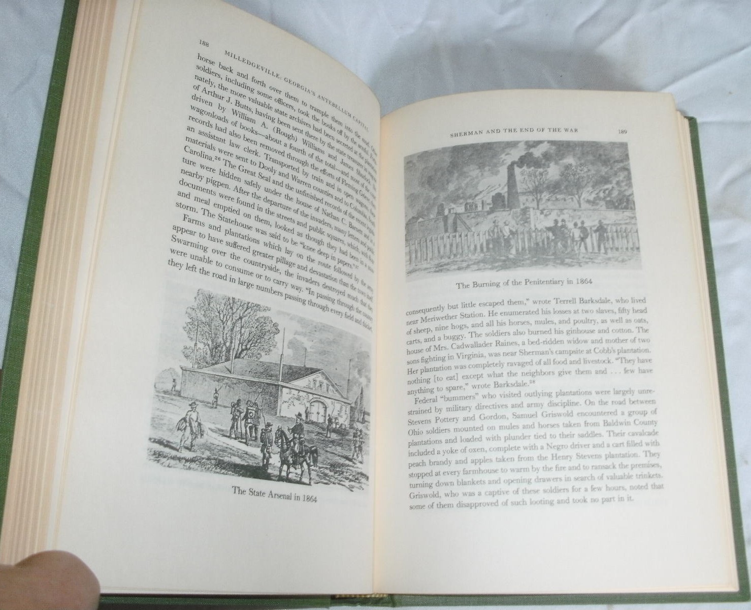 Milledgeville : Georgia’s Antebellum Capital by James C. Bonner 1978 Signed