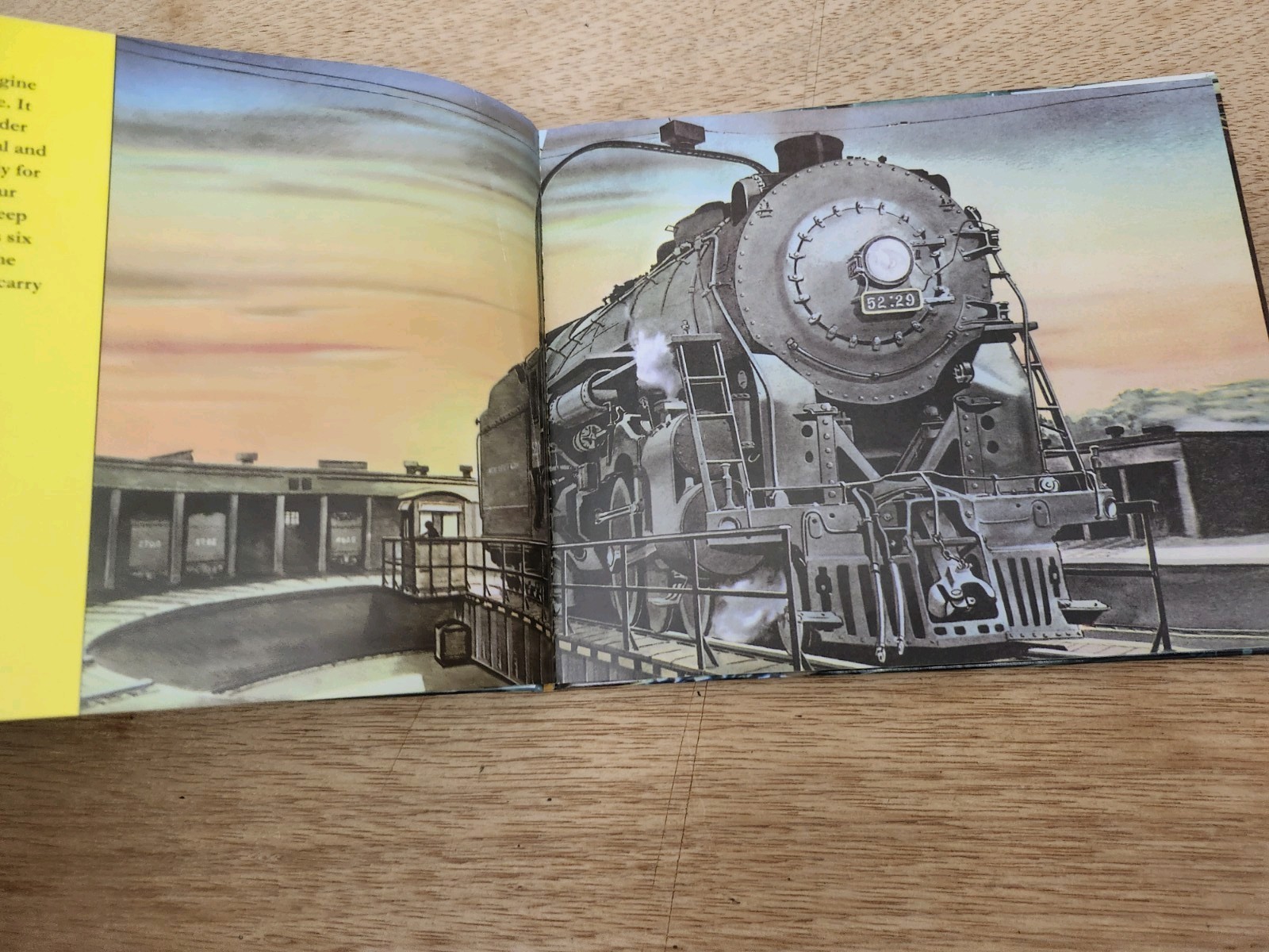 THE BOOK OF CLASSIC TRAINS By Elizabeth Cameron – Hardcover **Mint Condition**