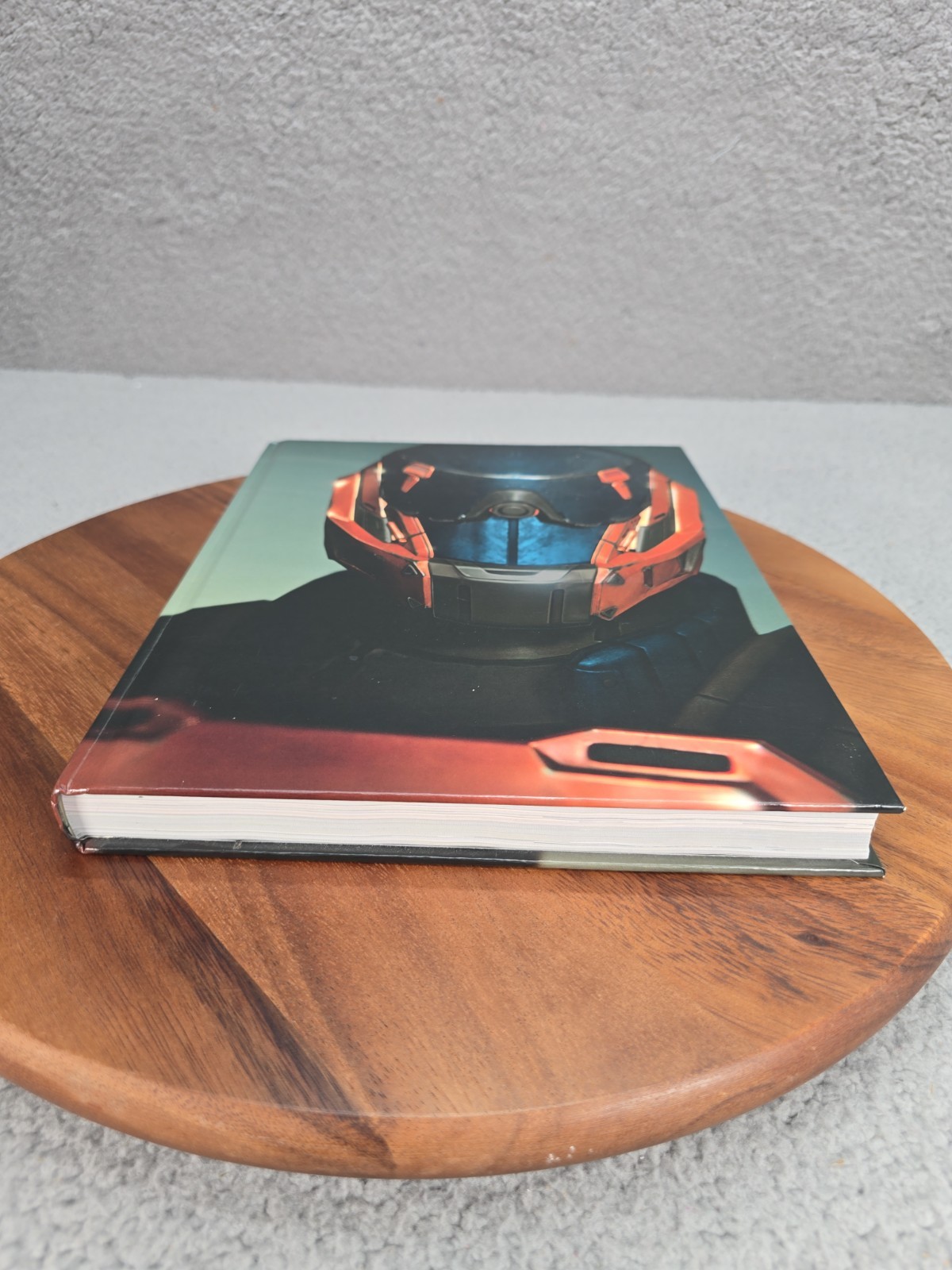 Destiny Limited Edition Hardcover Official Strategy Game Guide 2014 Brady Games