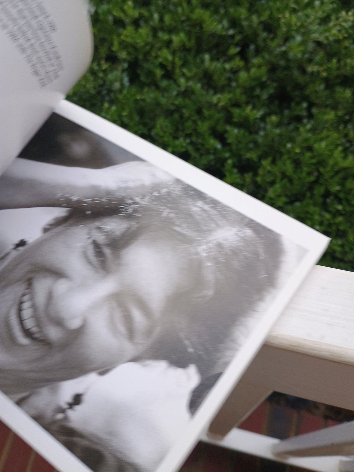 WOMEN WRITERS: A Book of Postcards. (30 x. Photographs b Jill Krementz). NEW