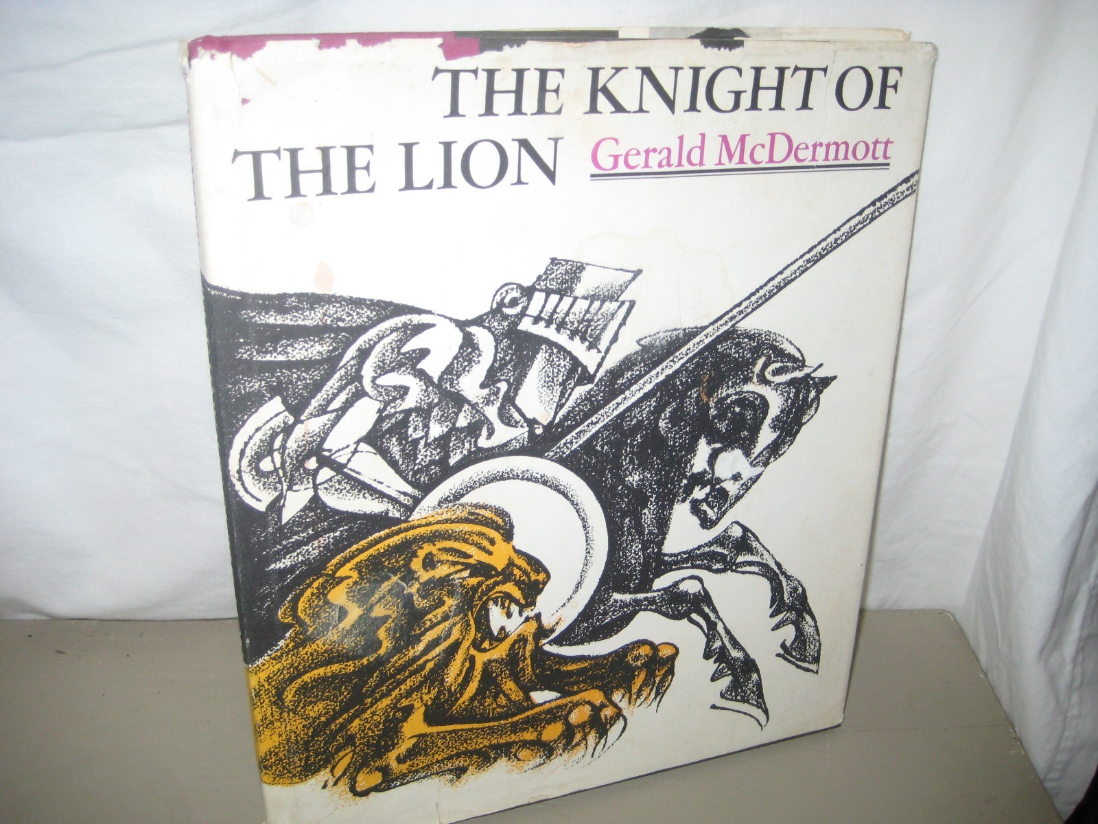 Knight of the Lion/ Gerald McDermott/ hardback/ jacket/1979
