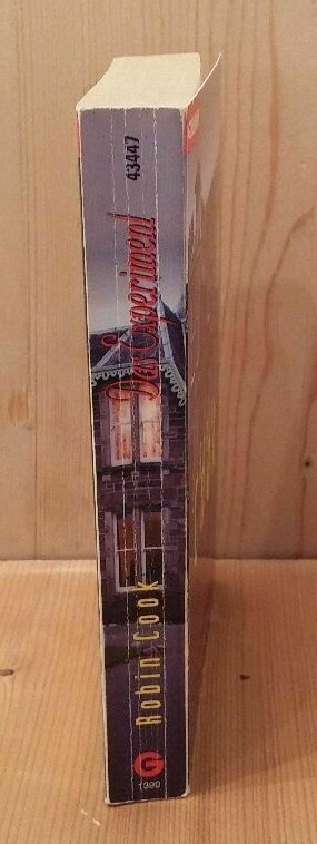 The Experiment Novel Robin Cook Wilhelm Goldmann Verlag 1995 399 Pages