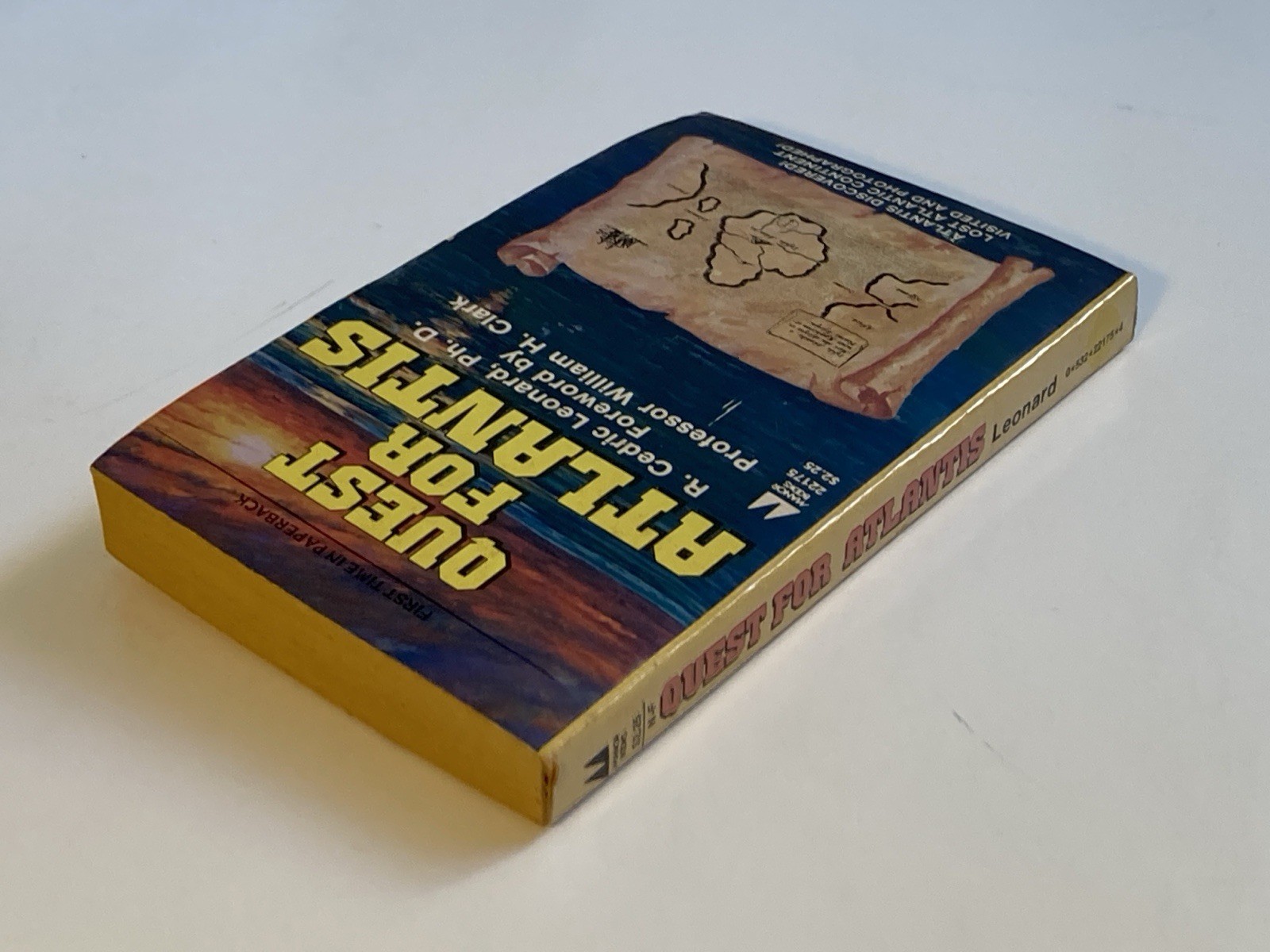 Quest for Atlantis by Leonard; 1st Manor Books Edition, 1979, VG+ MMPB