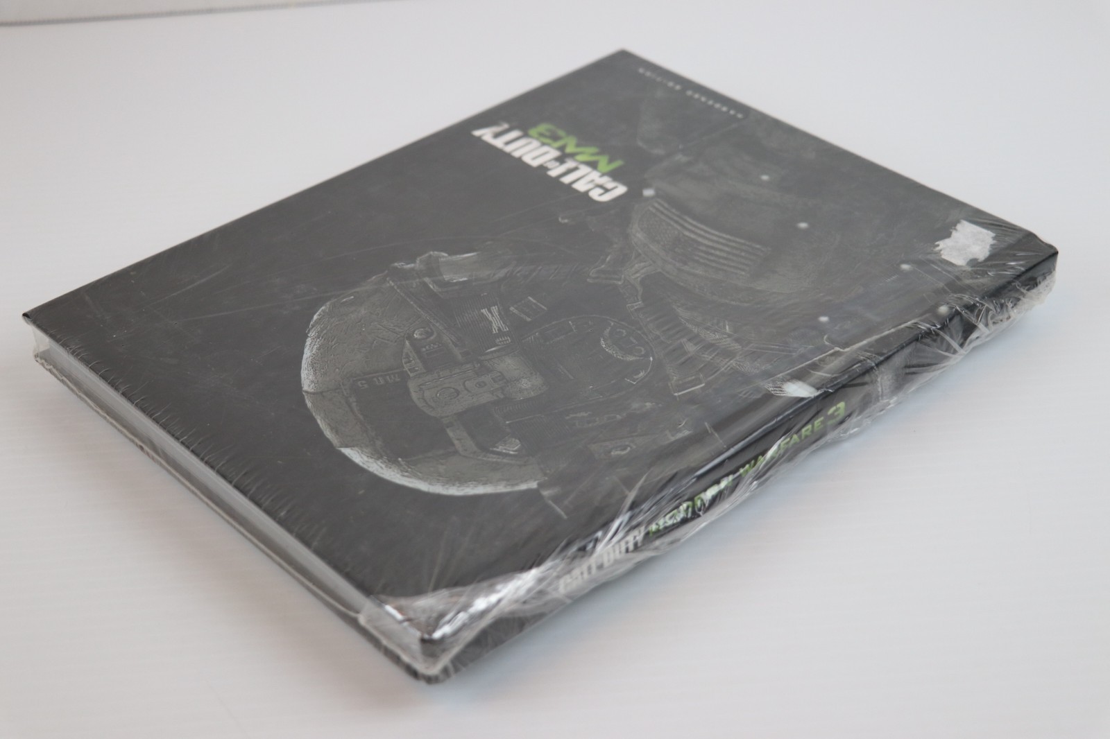 NEW Call of Duty Modern Warfare 3 Official Strategy Guide Hardened Edition SEALD
