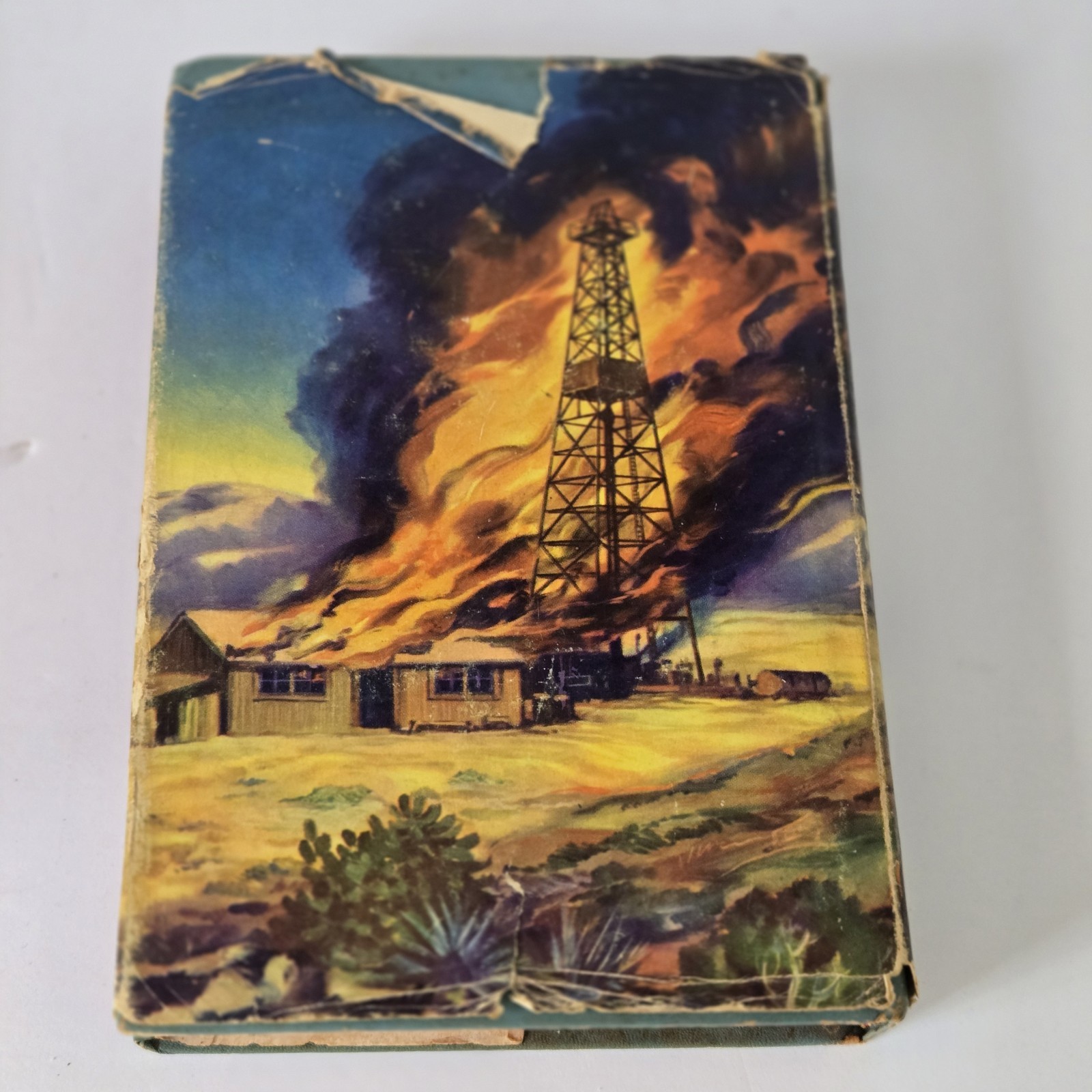 Roy Rogers and The Gopher Creek Gunman Whitman Publishing 1945 HCDJ Western