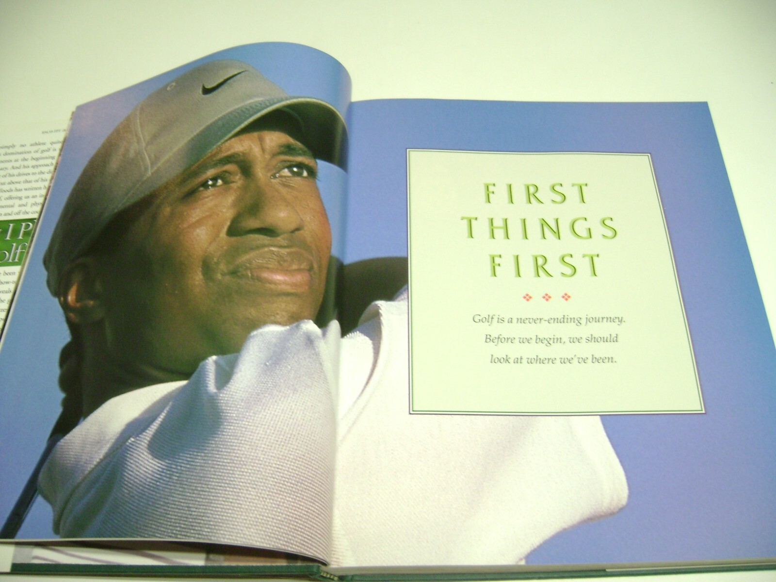 2001 HUGE Golf Digest Hard Cover Book, Tiger Woods How I Play Golf, 306 pages
