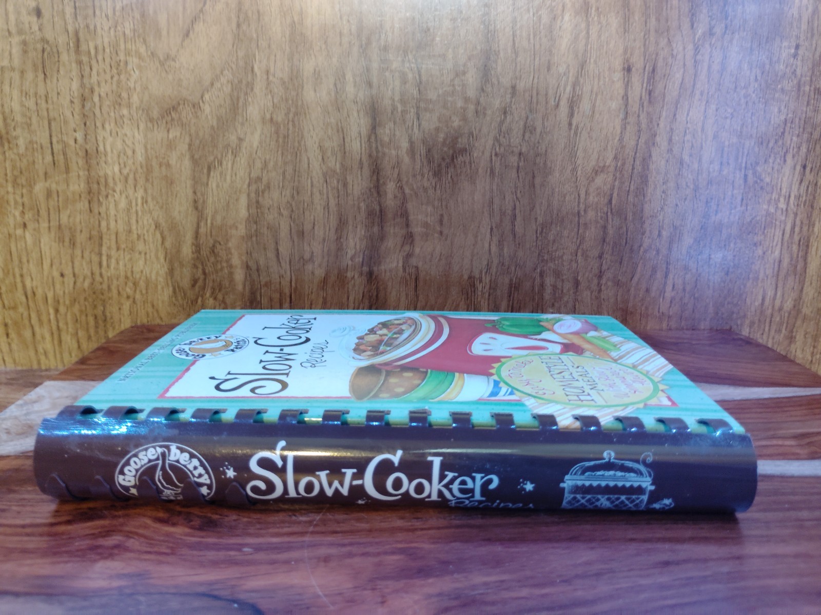 Gooseberry Patch Slow-Cooker Recipes Cookbook Spiral Hardcover Homestyle Meals