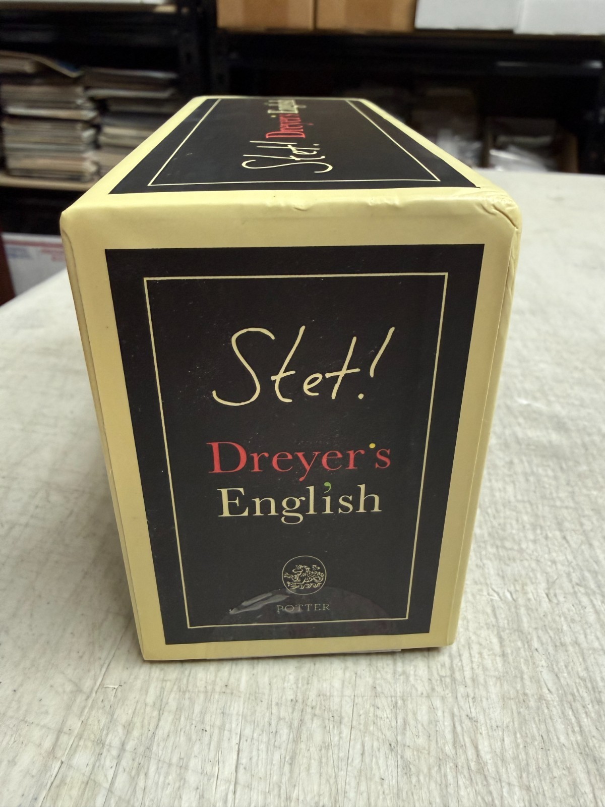 STET Dreyers Game of English by Benjamin Dreyer 9780593137857