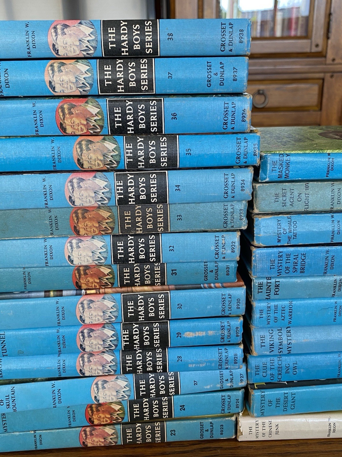 The Hardy Boys Matte Covers 1930’s-1970’s Huge Lot Of 38- No Duplicates Good