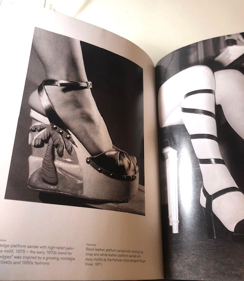 Fashion in the ’70s 1970 1970s hippy chic peasant retro disco punk book couture