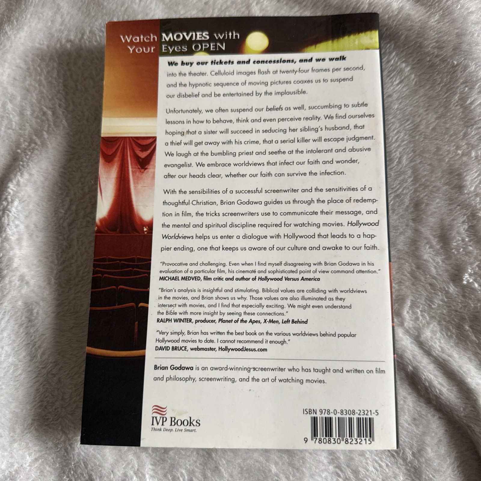 Hollywood Worldviews Watching Films with Wisdom by Brian Godawa Paperback