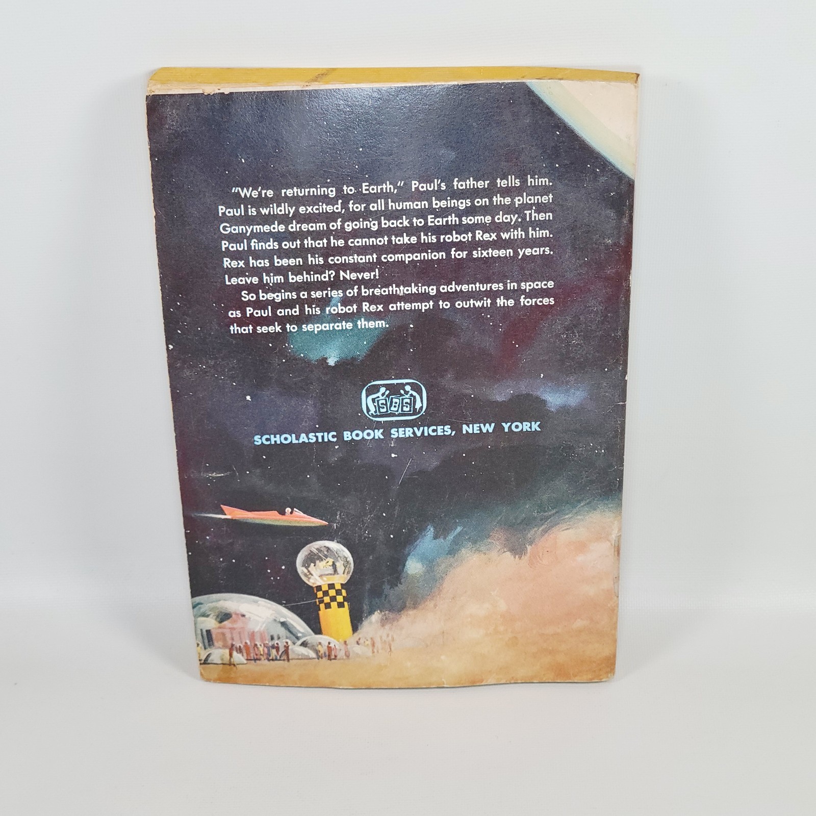 The Runaway Robot Lester Del Rey Paperback 1965 Scholastic SciFi-Fantasy 4th ed.