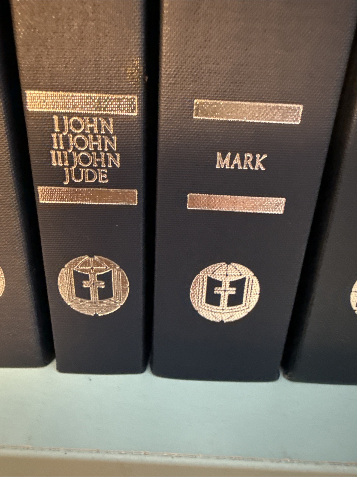 Jimmy Swaggart Bible Commentary – 20 Volumes (Hardcover) In Very Good Condition