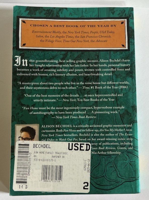 Fun Home: A Family Tragicomic – Paperback By Bechdel, Alison – GOOD