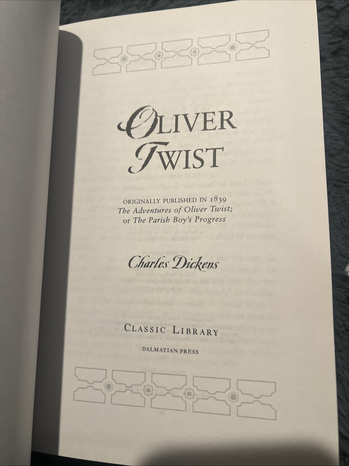 The adventures of Oliver Twist by Dickens, Charles [Leather Bound] B-708