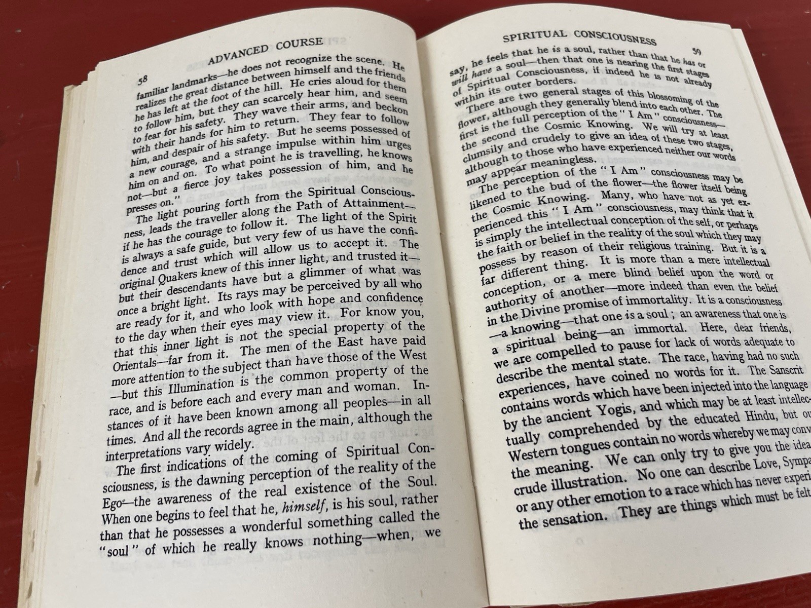 Advanced Course in Yogi Philosophy and Oriental Occultism Yogi Ramacharaka 1966