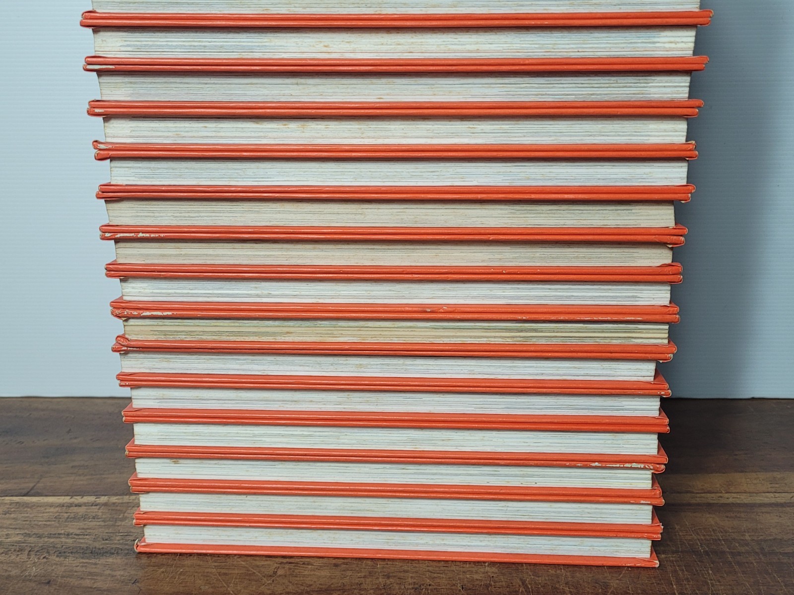 YOUNG STUDENTS ENCYCLOPEDIA (20 VOLUME SET) BY Funk & Wagnalls HARDCOVER 1972/73