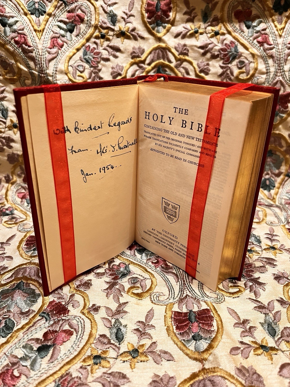 Oxford Miniature Coronation Bible The Holy Bible 1953 Leather Bound HC Inscribed