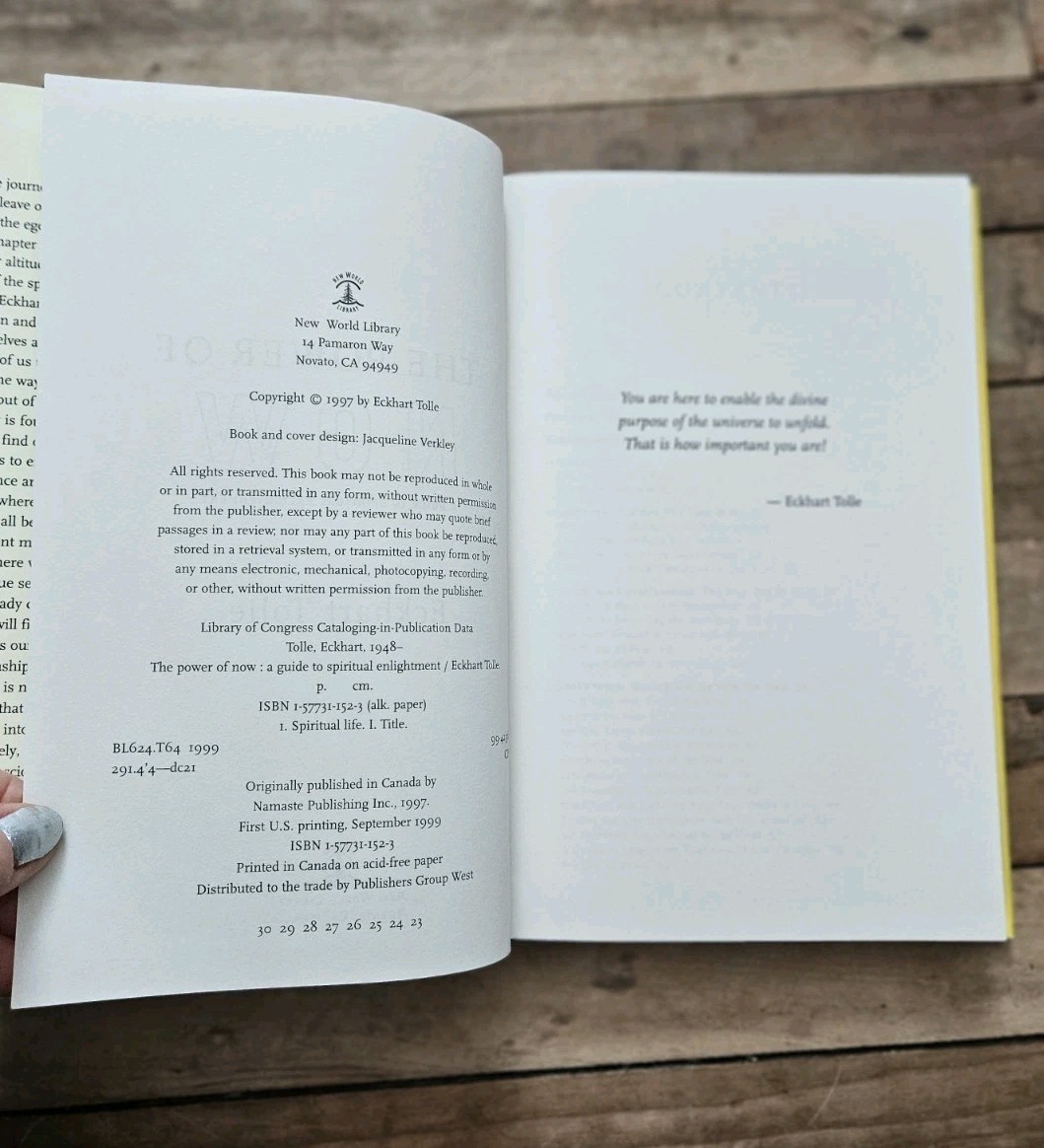1st Edition : The Power of Now by Eckhart Tolle Spirituality Self-Help HC Book