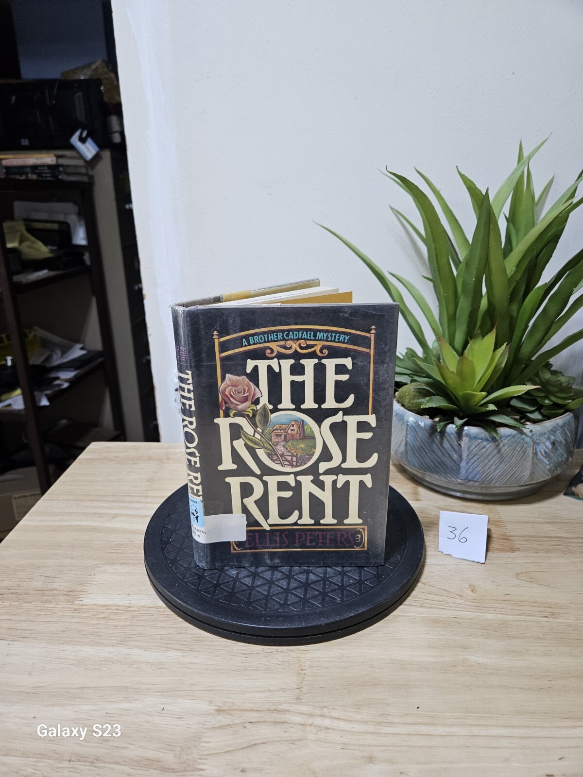 THE ROSE RENT By Ellis Peters 1986 Hardcover Dust Jacket