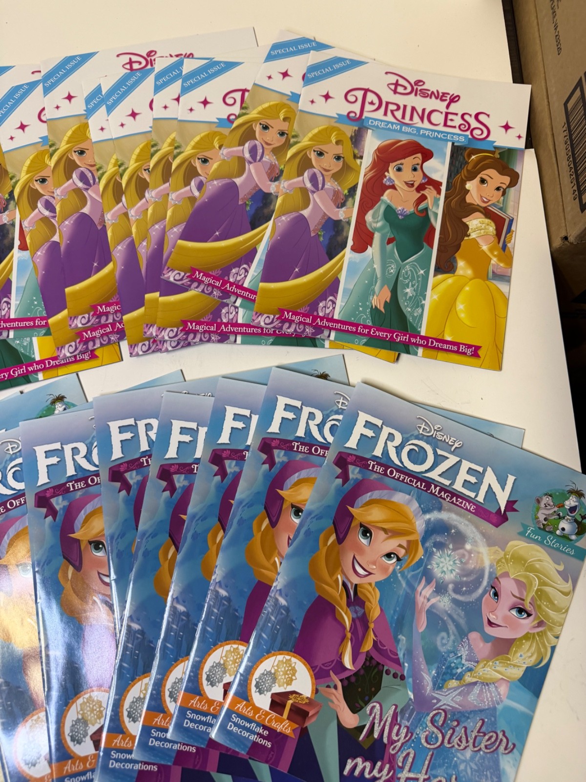 Disney Frozen & Disney Princess Magazine Lot Bundle – Children’s Activity Books