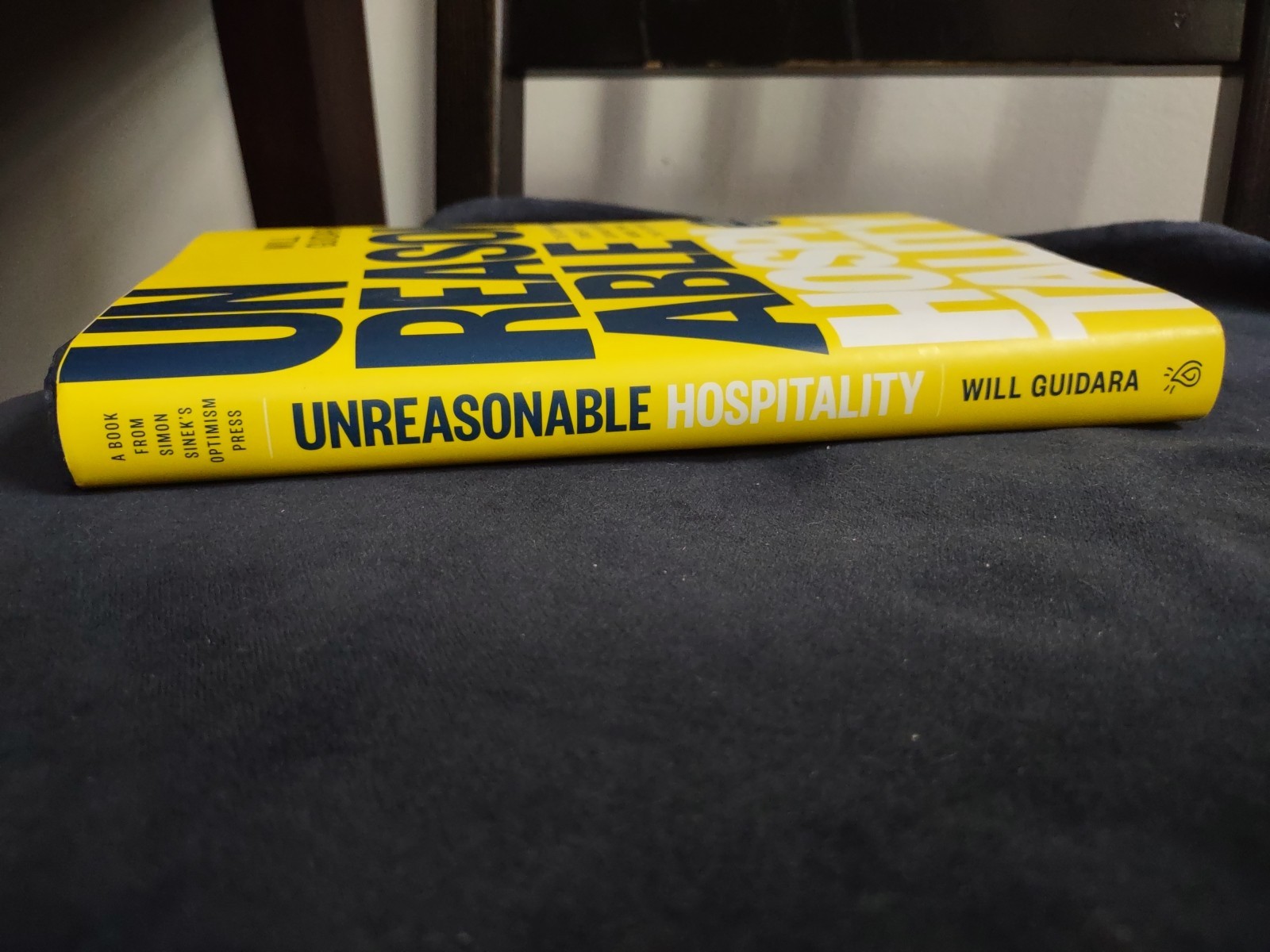 Unreasonable Hospitality Will Guidara Hardcover Book Management Business Service