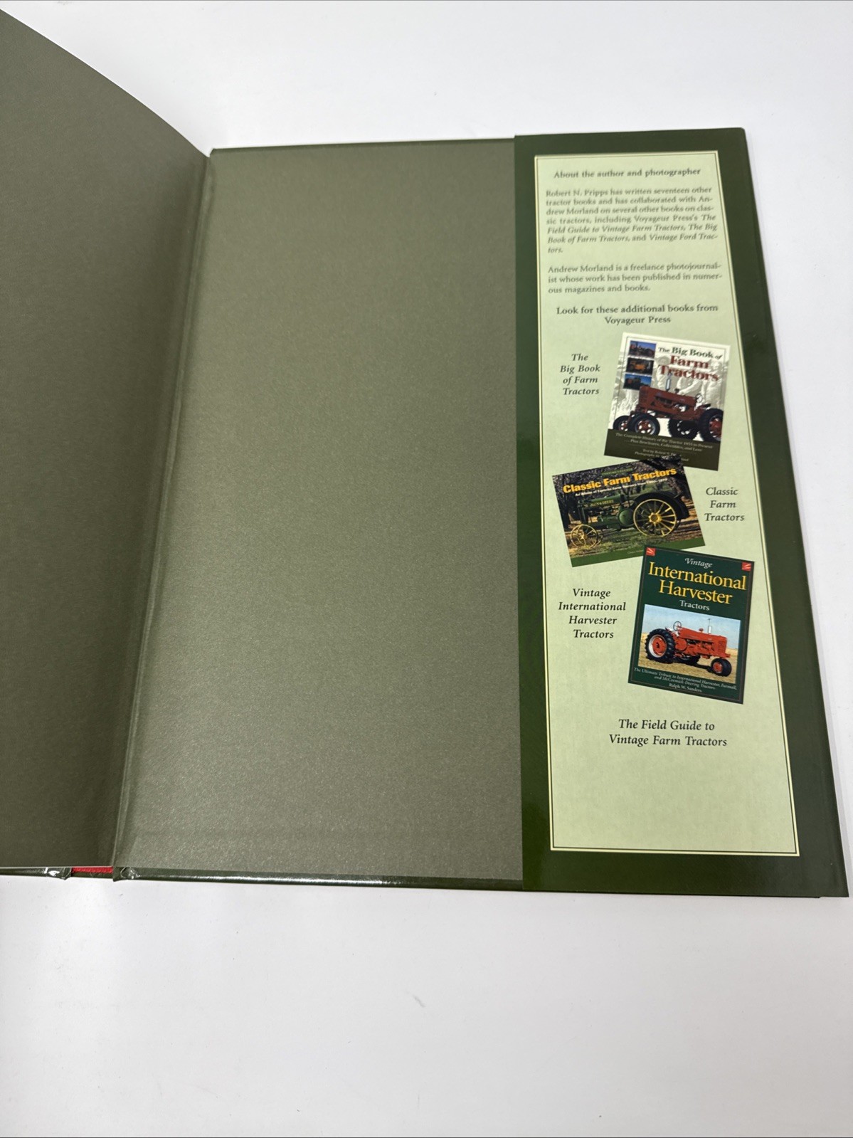 The Big Book of Farmall Tractors by Robert Pripps 2003 HC DJ Model Encyclopedia