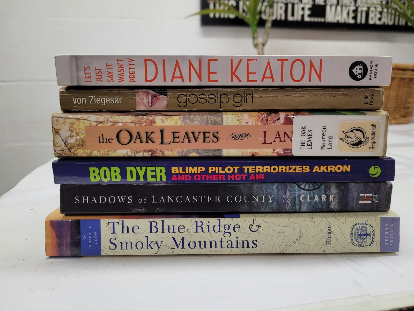 LOT OF 6 BOOKS!! #6 *FREE SHIPPING* / r4 bs