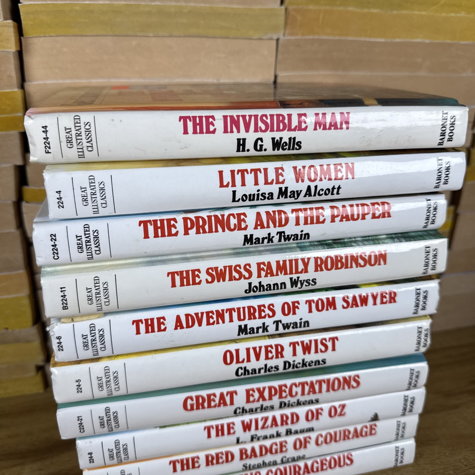 Lot of 10 Great Illustrated Classics HC Children’s Books Tom Sawyer Oliver Twist