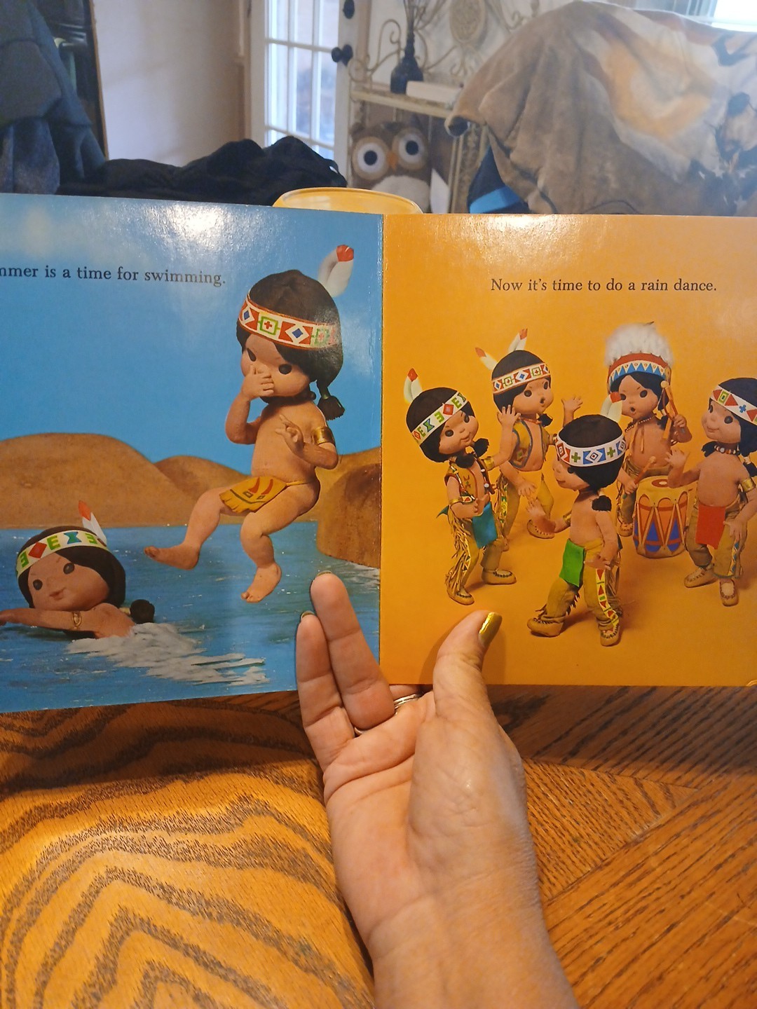 Storytime Pals Series Little Indians Board Book Tadasu Izawa Puppet 1982 Vintage