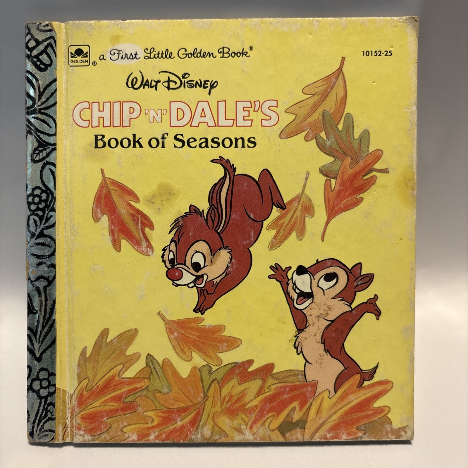 VTG A FIRST LITTLE GOLDEN BOOK CHIP ‘N DALE’S BOOK OF SEASONS 10152-25 1989