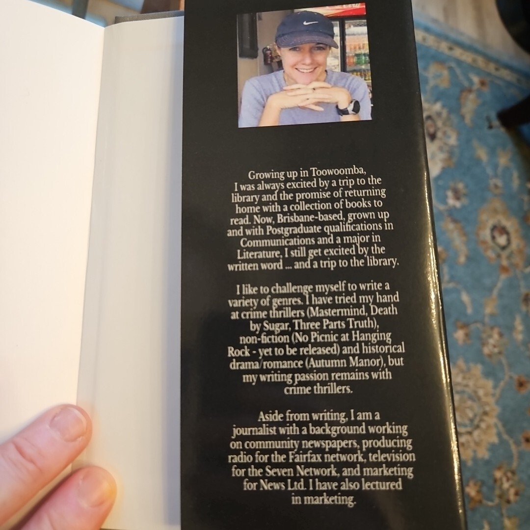 The House On Findlater Lane: Premium Hardcover Edition by Goltz, Helen Hardback