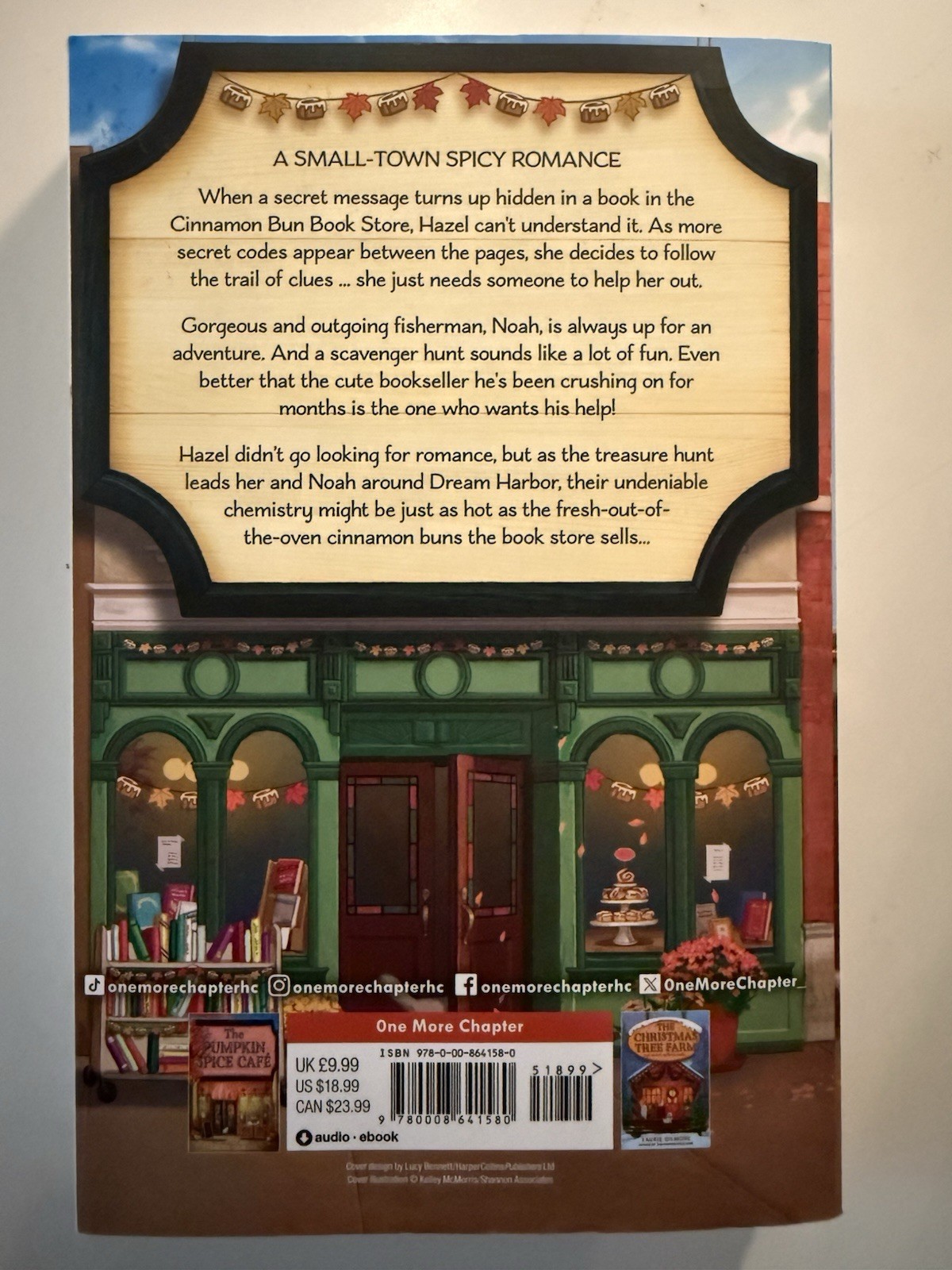 Cinnamon Bun Book Store by Laurie Gilmore Dream Harbor Book 2 Uk-B 2024