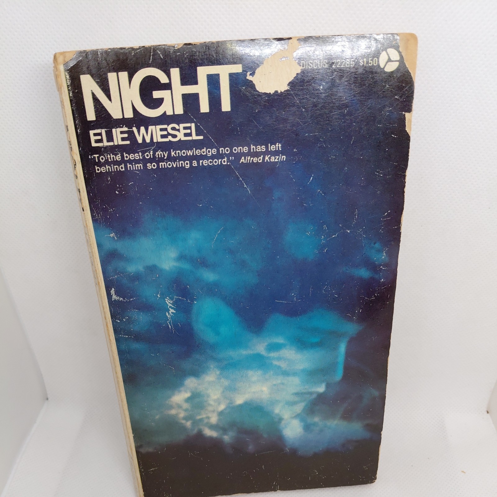 Night by Elie Wiesel Vintage Paperback Avon Books 1958 Good