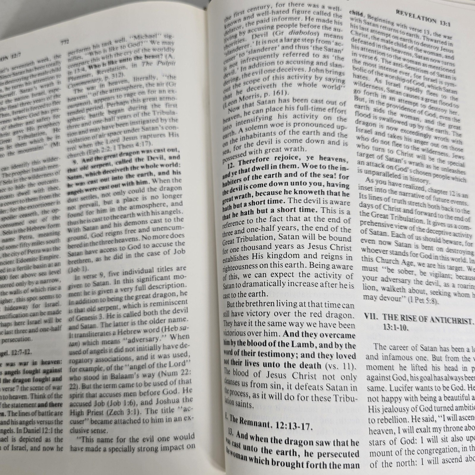 Liberty Commentary On The New Testament Jerry Falwell Kroll 1978 HB Vtg Book
