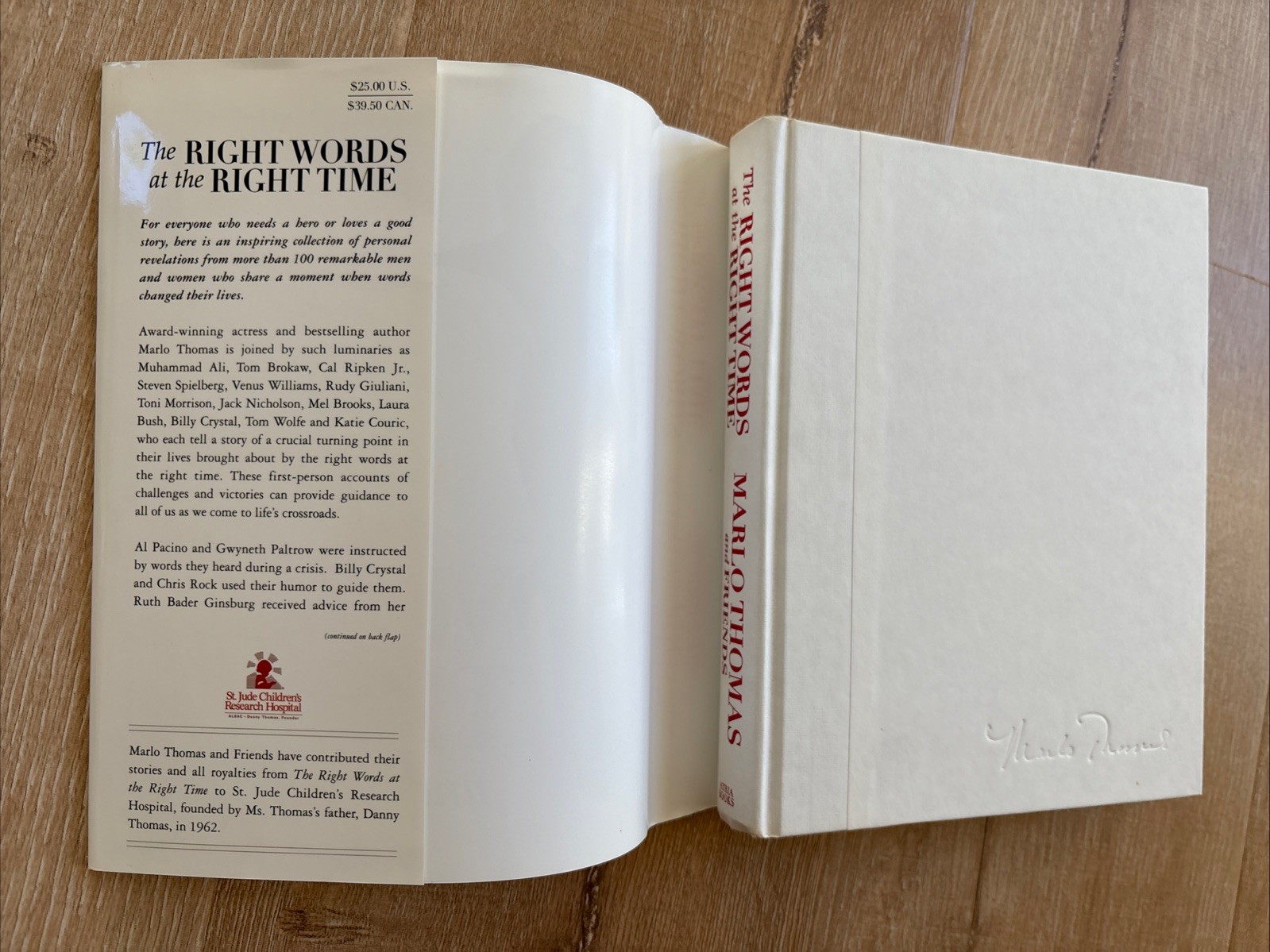 MARLO THOMAS The Right Words At The Right Time SIGNED 2002 HCDJ 1st Print Atria