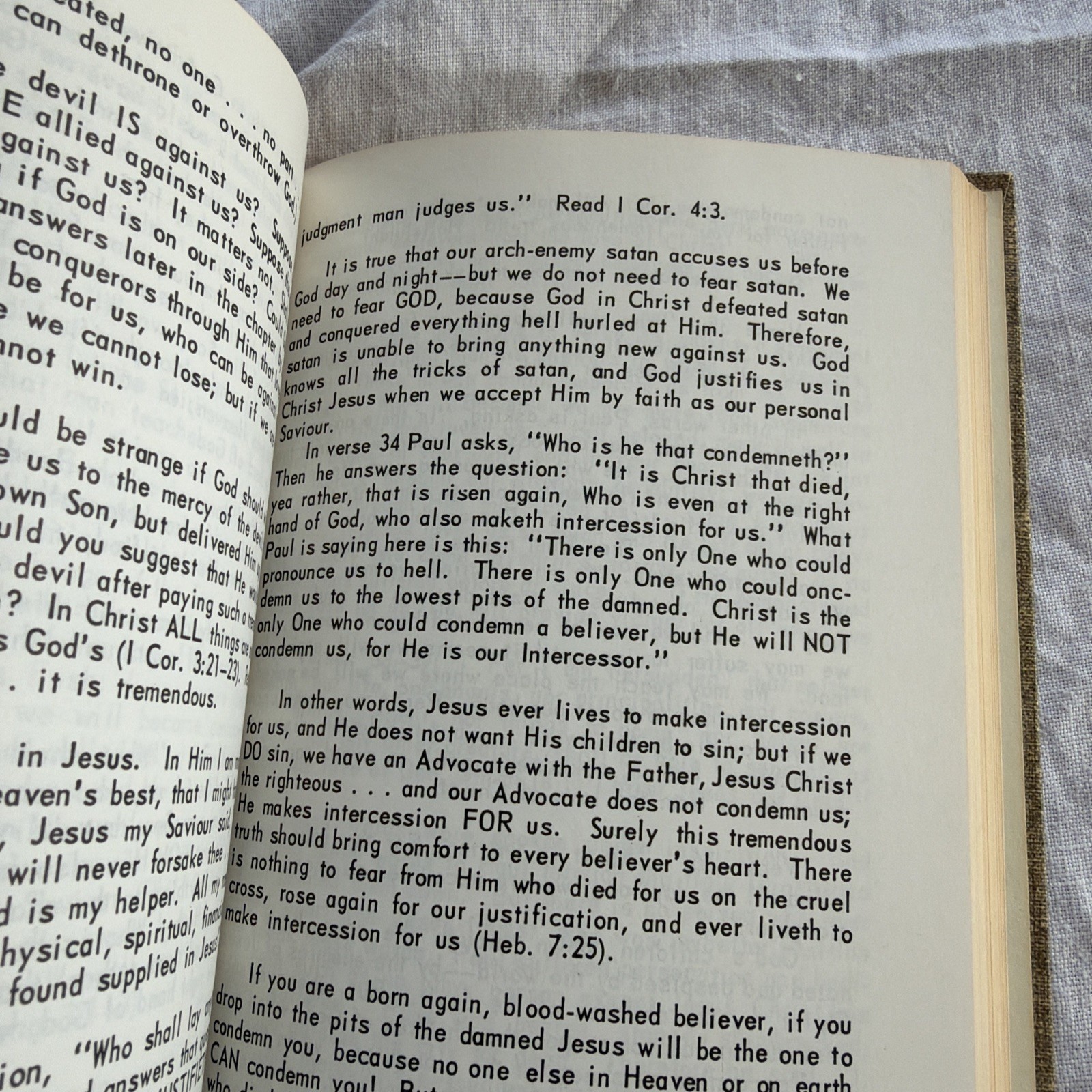 The Epistle Of Paul The Apostle To The Romans By Oliver B. Greene EUC commentary