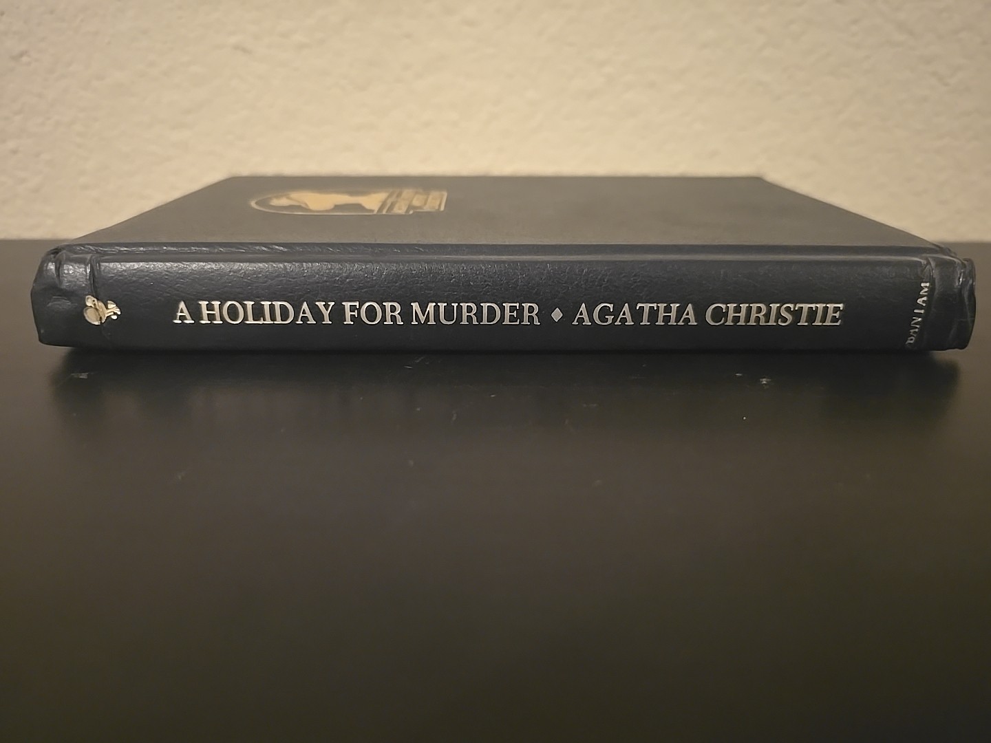 A Holiday for Murder The Agatha Christie Mystery Collection