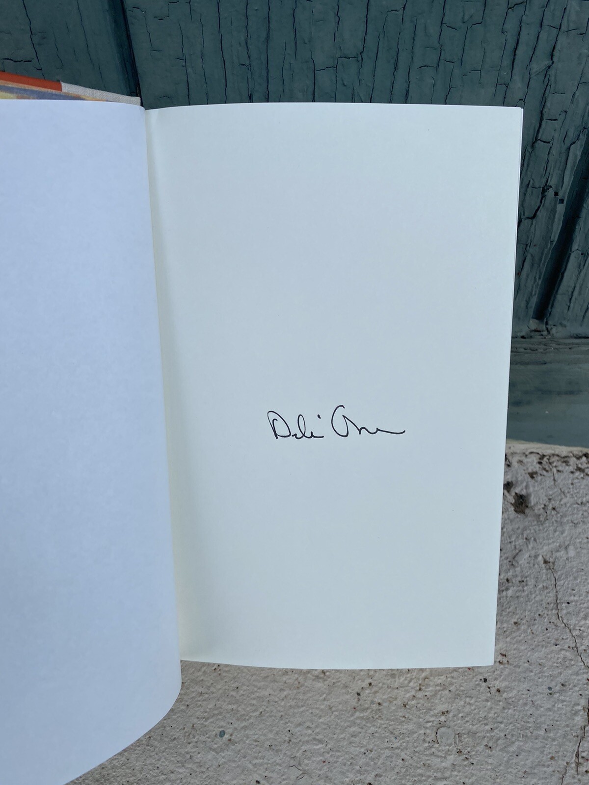 SIGNED Delia Owens Autographed Book – Where The Crawdads Sing (Deluxe Edition)