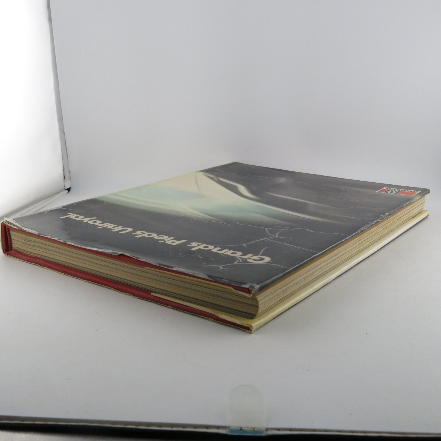 Automobile Year No. 20 1972/73 Edita Lausanne Hardcover Automotive Racing