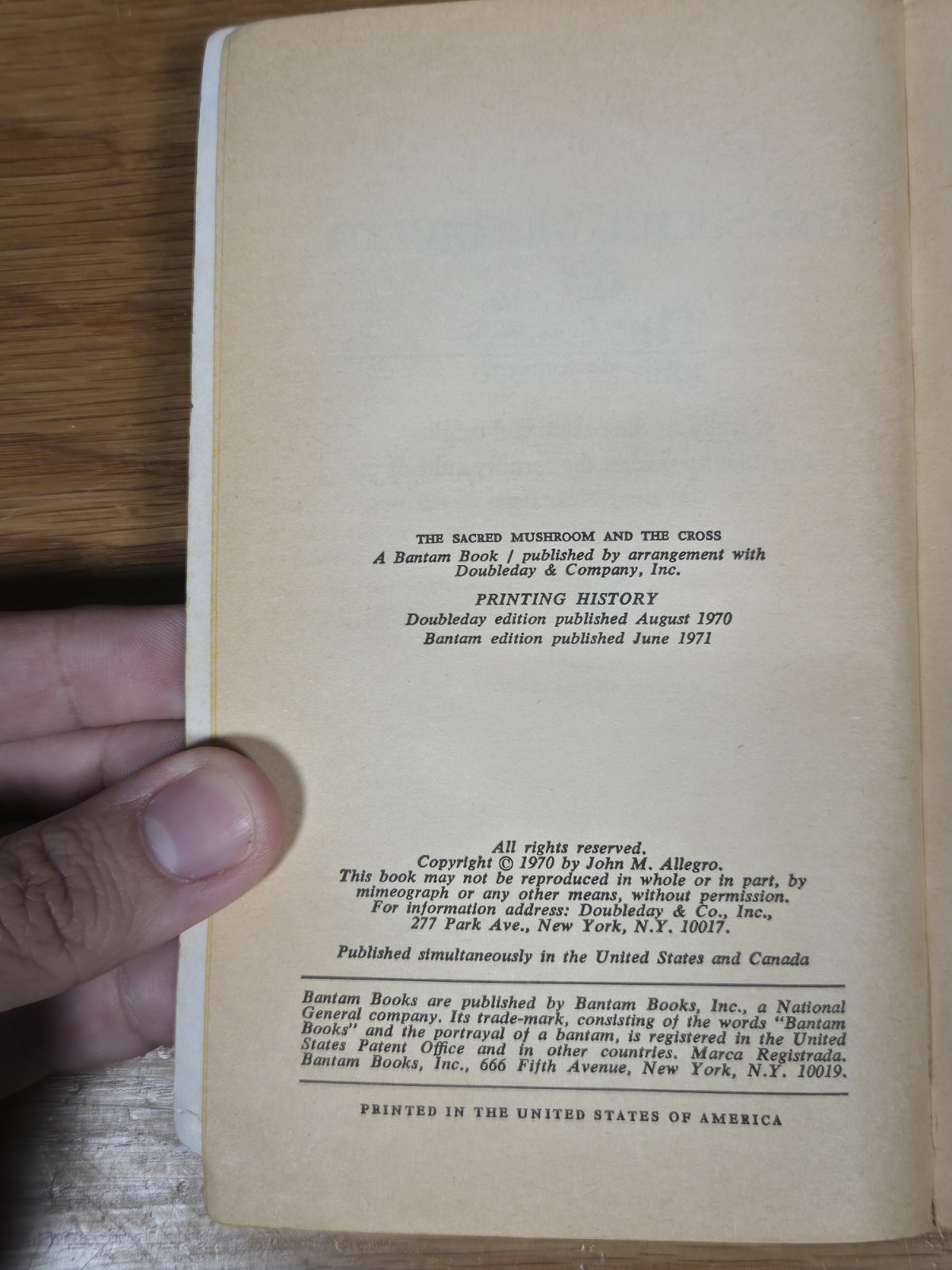 The Sacred Mushroom and The Cross John Allegro 1971 First Bantam Edition