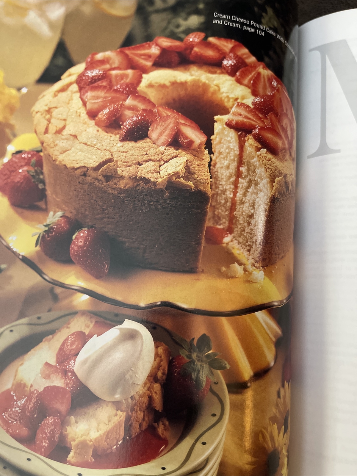 Southern Living 2002 Annual Recipes Cookbook (Hardcover) 366 Pages Color Photos