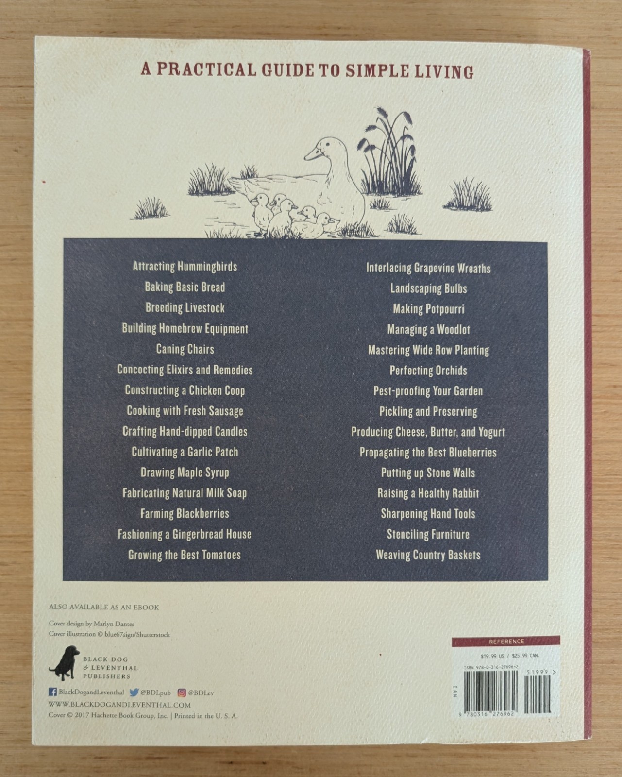 Country Wisdom & Know-How Everything Need To Know Live Off Land Paperback 2004