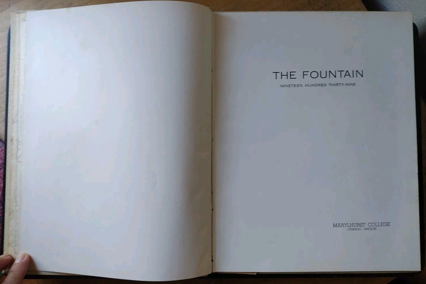 3 Yearbooks – 1939 1940 1941 MARYLHURST COLLEGE (Marylhurst, OR) VG