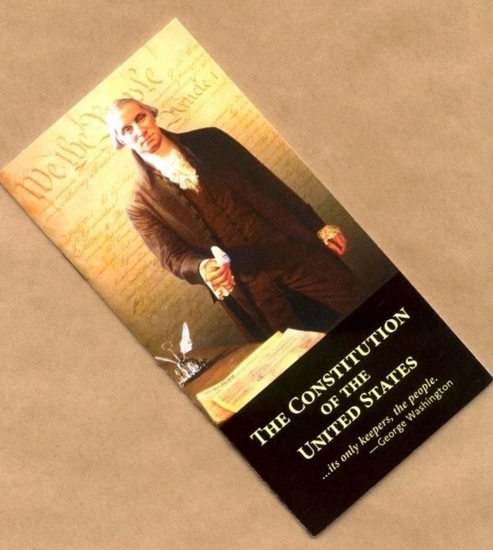 Lot of 25 Pocket Constitutions ~ New United States Constitution Pocket Books