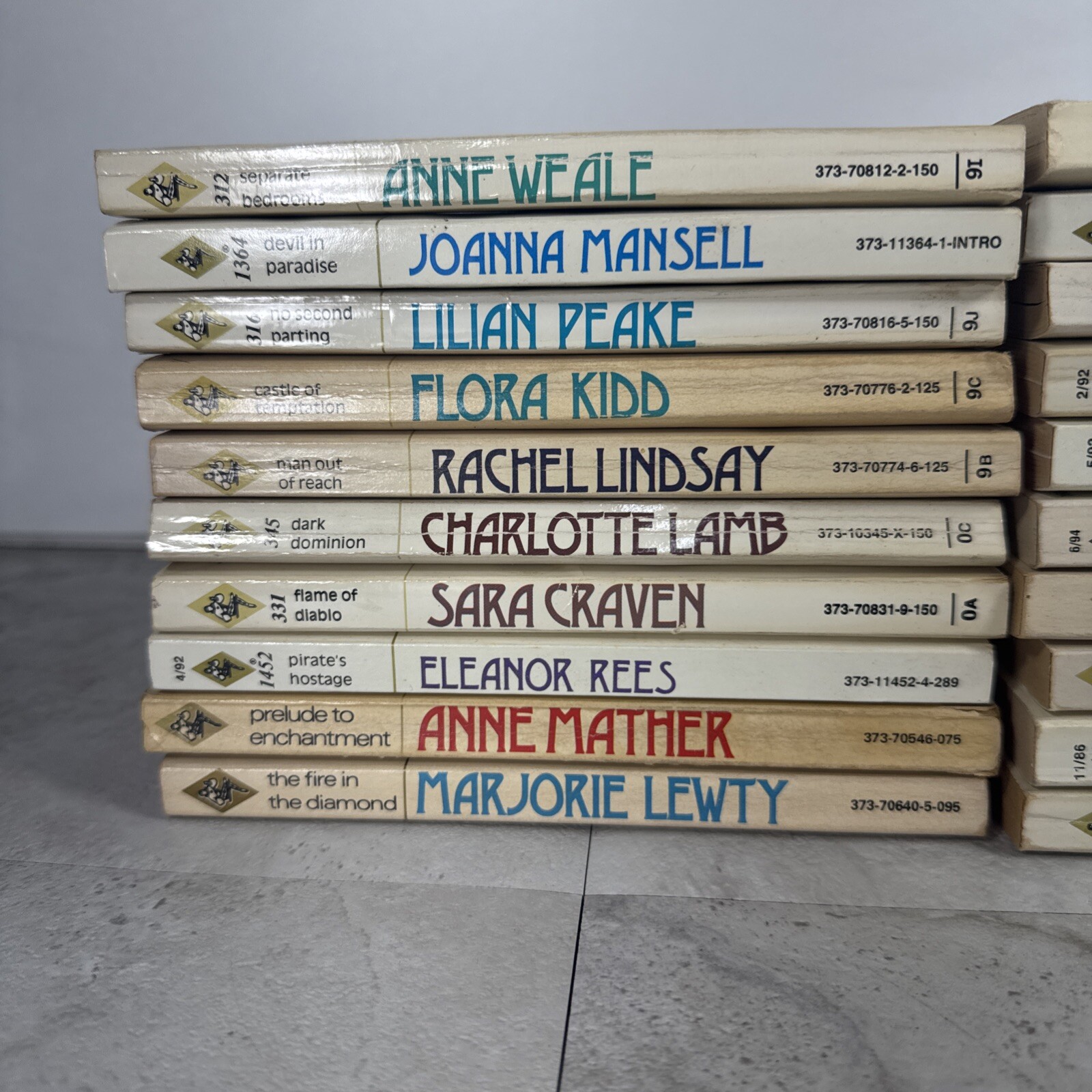 Lot of 20 Harlequin Presents Romance Paperback Books Vintage 1496